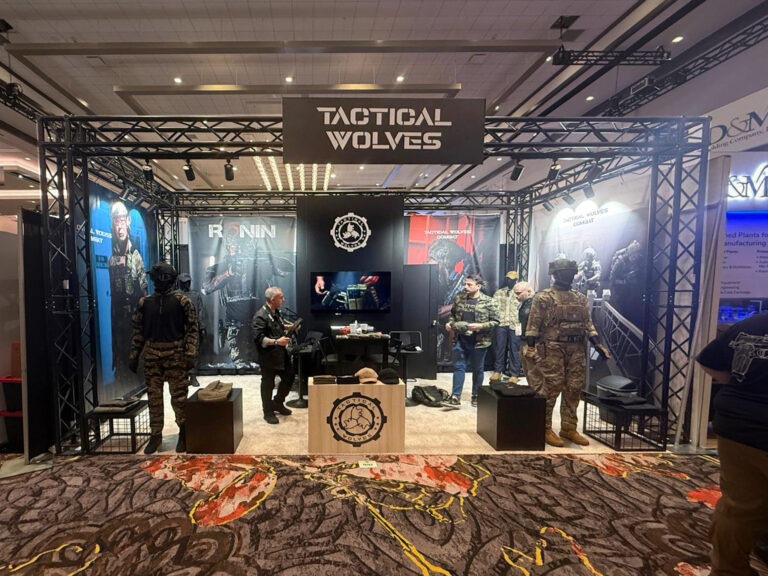 TACTICAL WOLVES